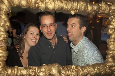 club8090partypicture2010_20.jpg